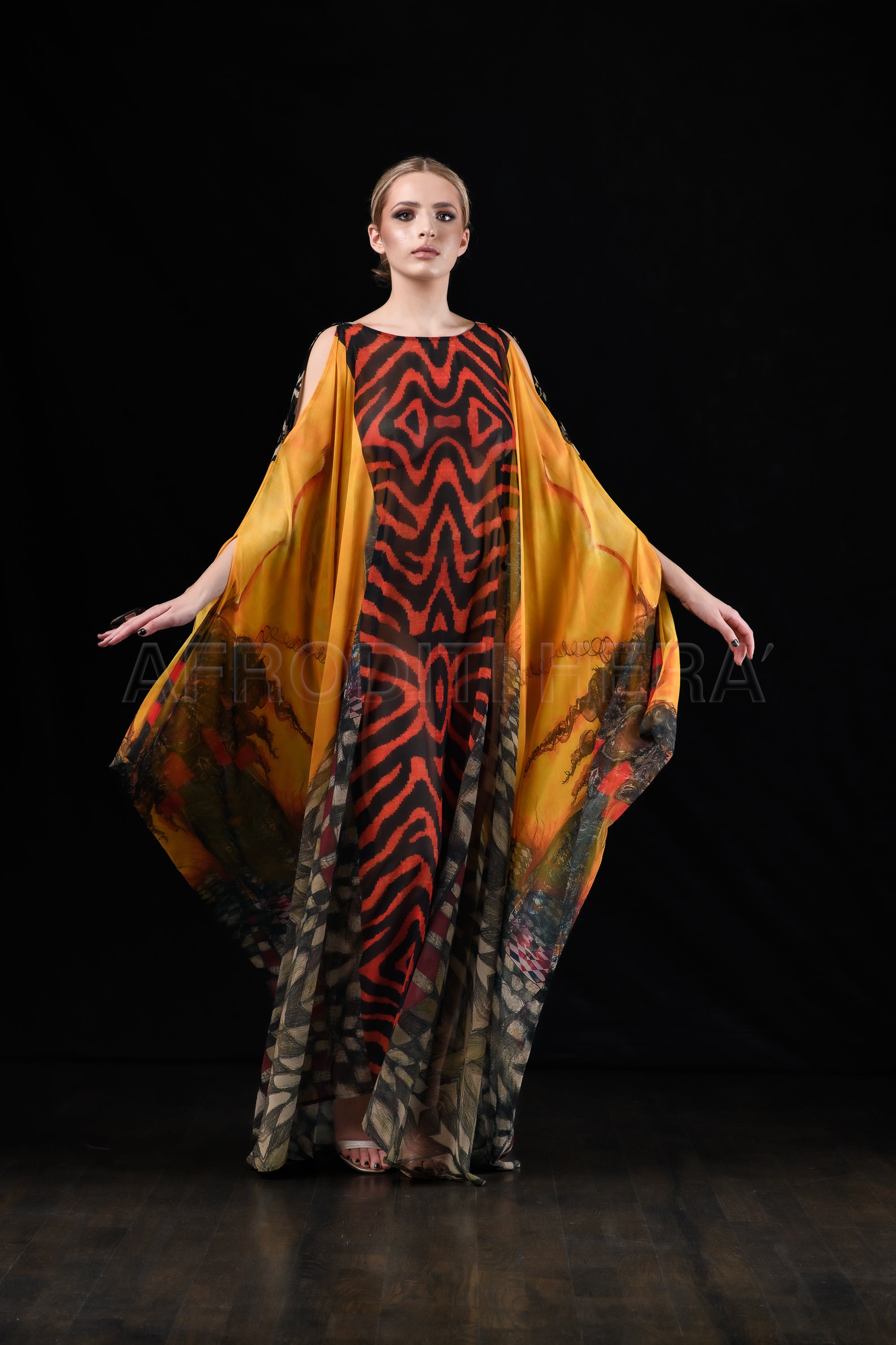 She in the wind - 26 Kaftan Dress