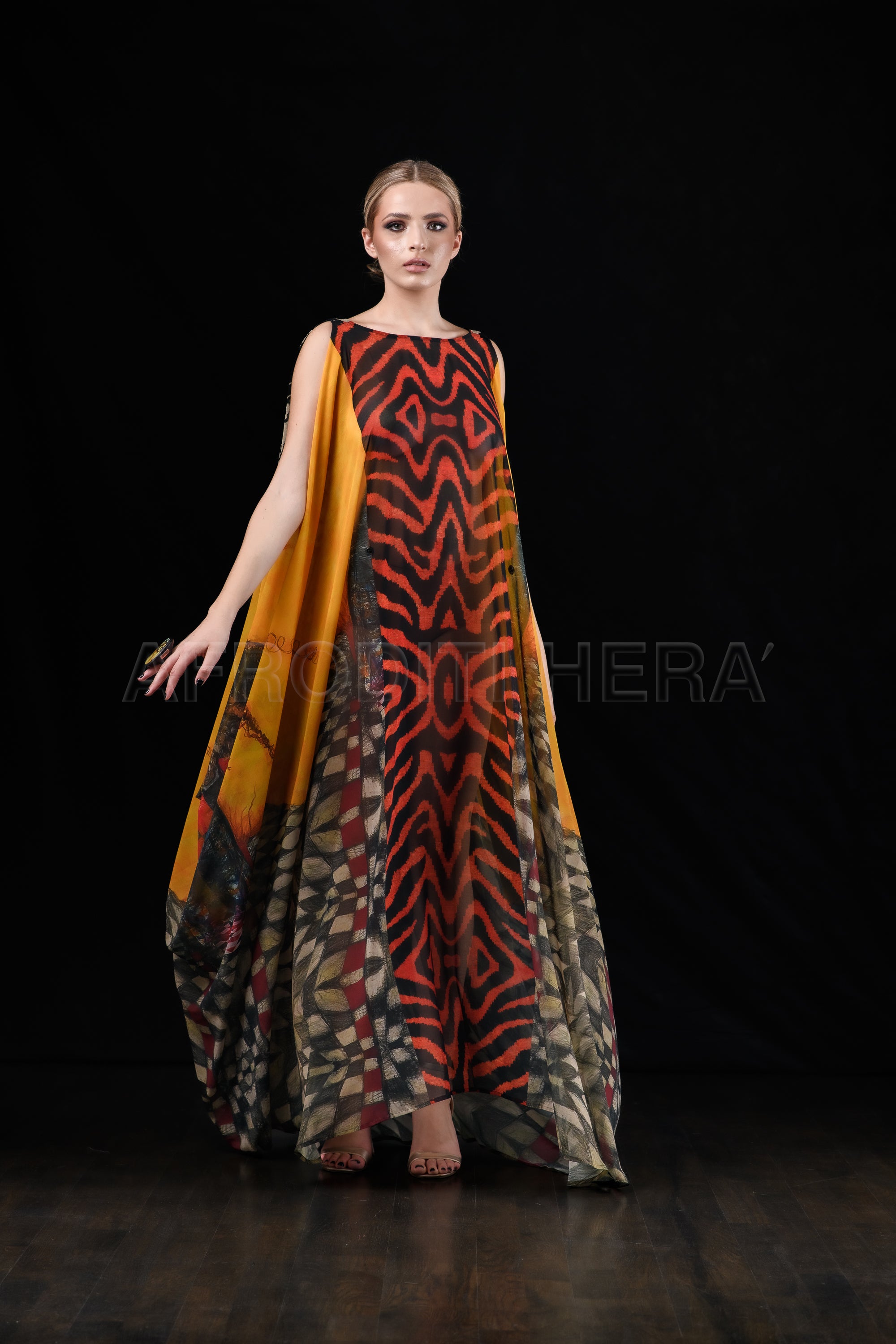 She in the wind - 26 Kaftan Dress