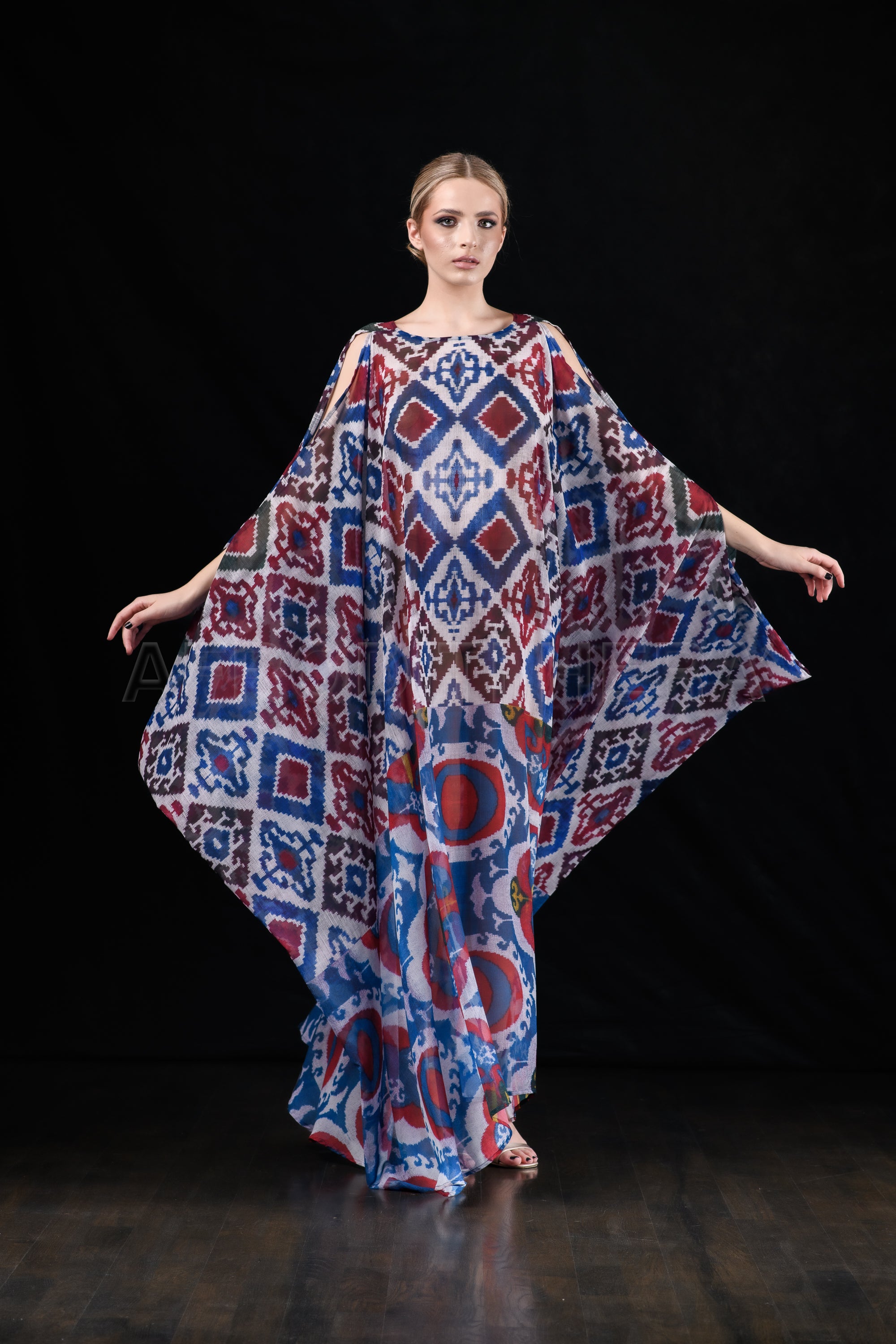 She in the wind - 28 Kaftan Dress