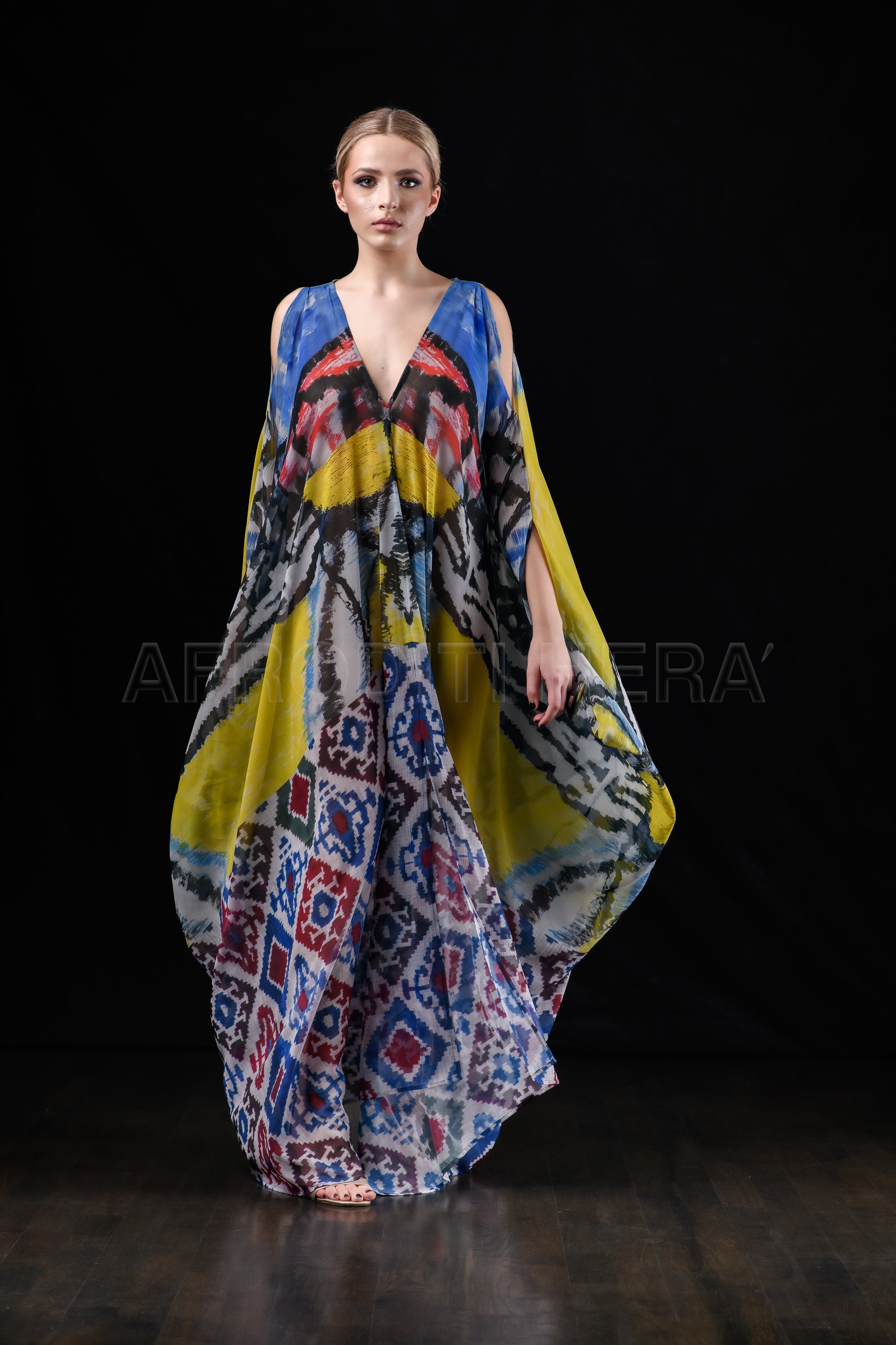 She in the wind - 29 Kaftan Dress