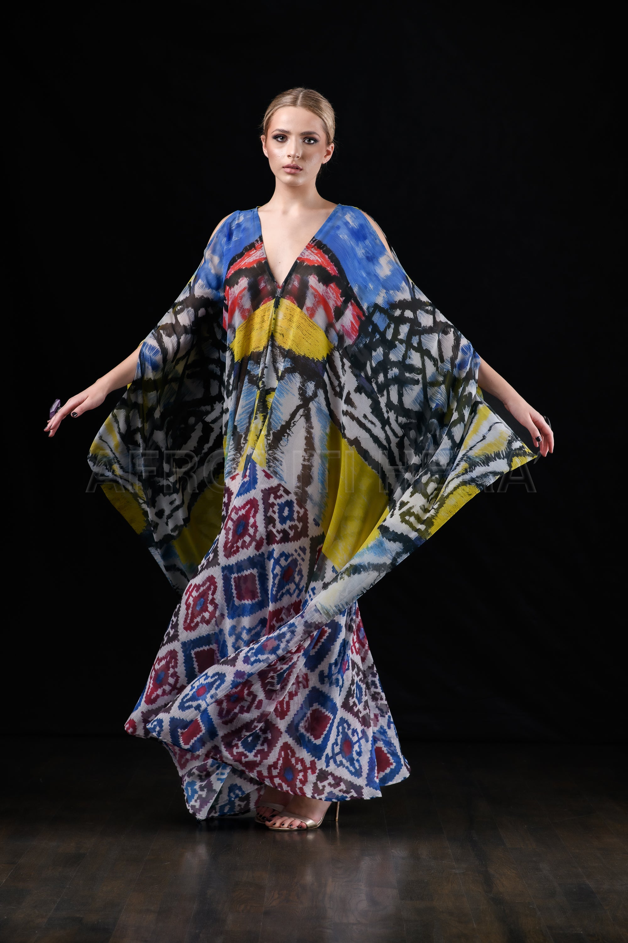 She in the wind - 29 Kaftan Dress