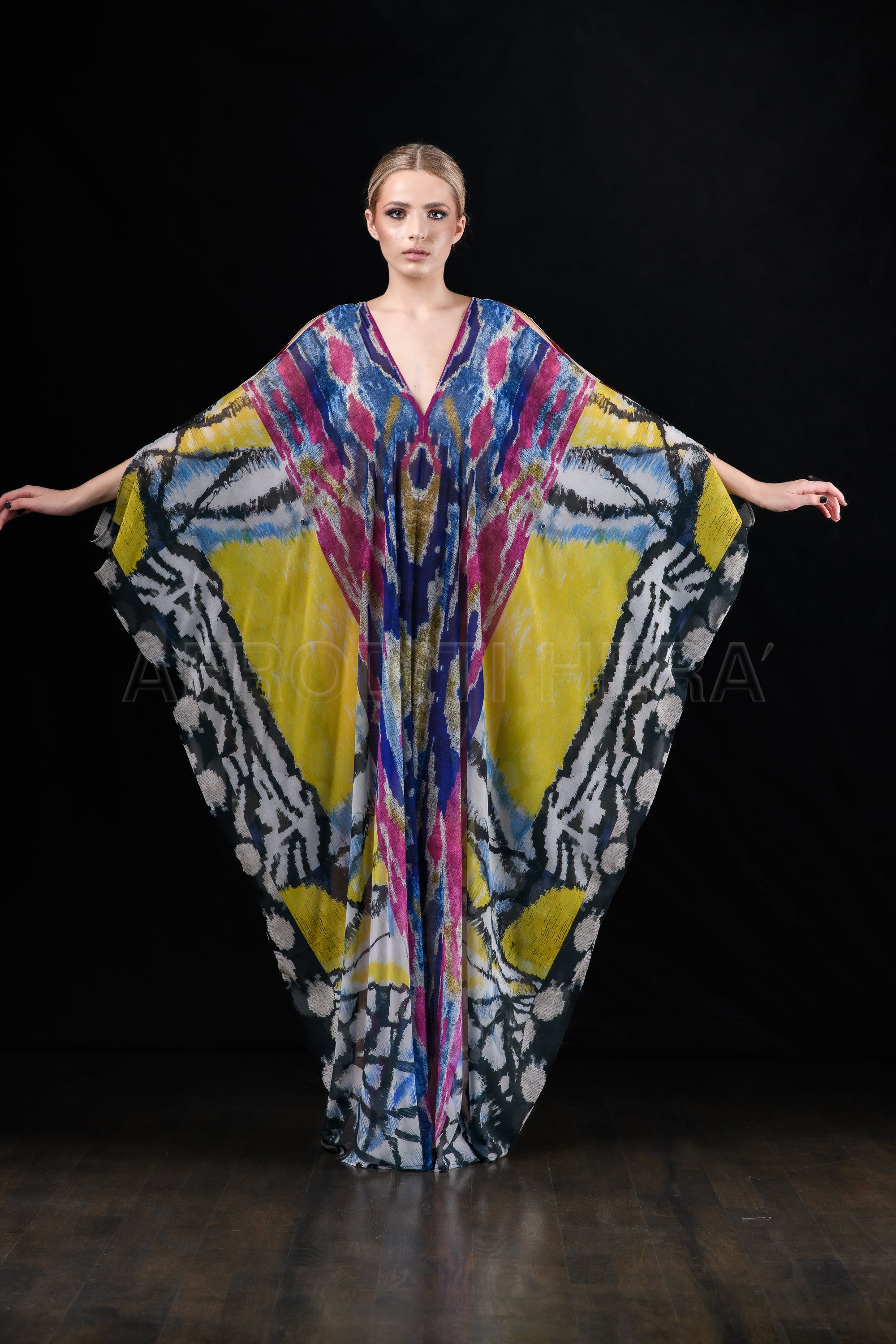 She in the wind - 30 Kaftan Dress