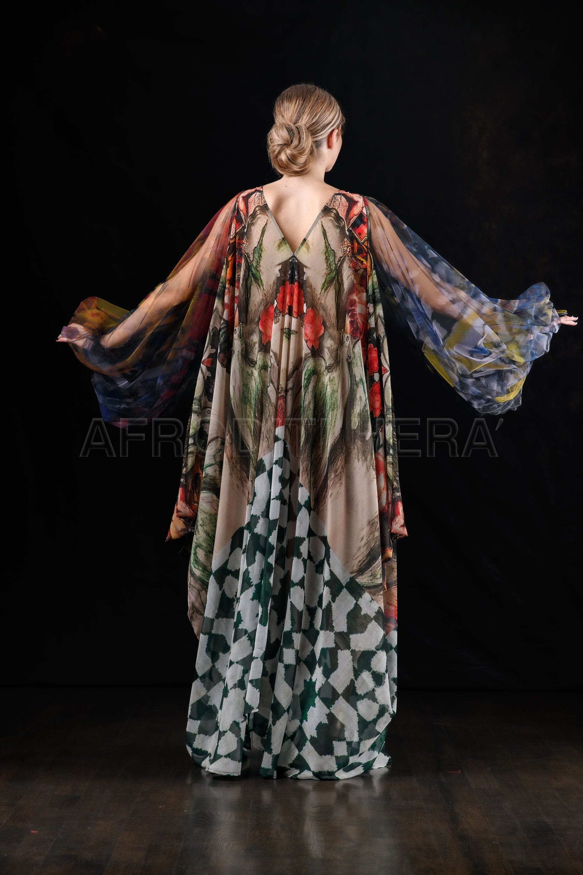 She in the wind - 33 Kaftan Dress
