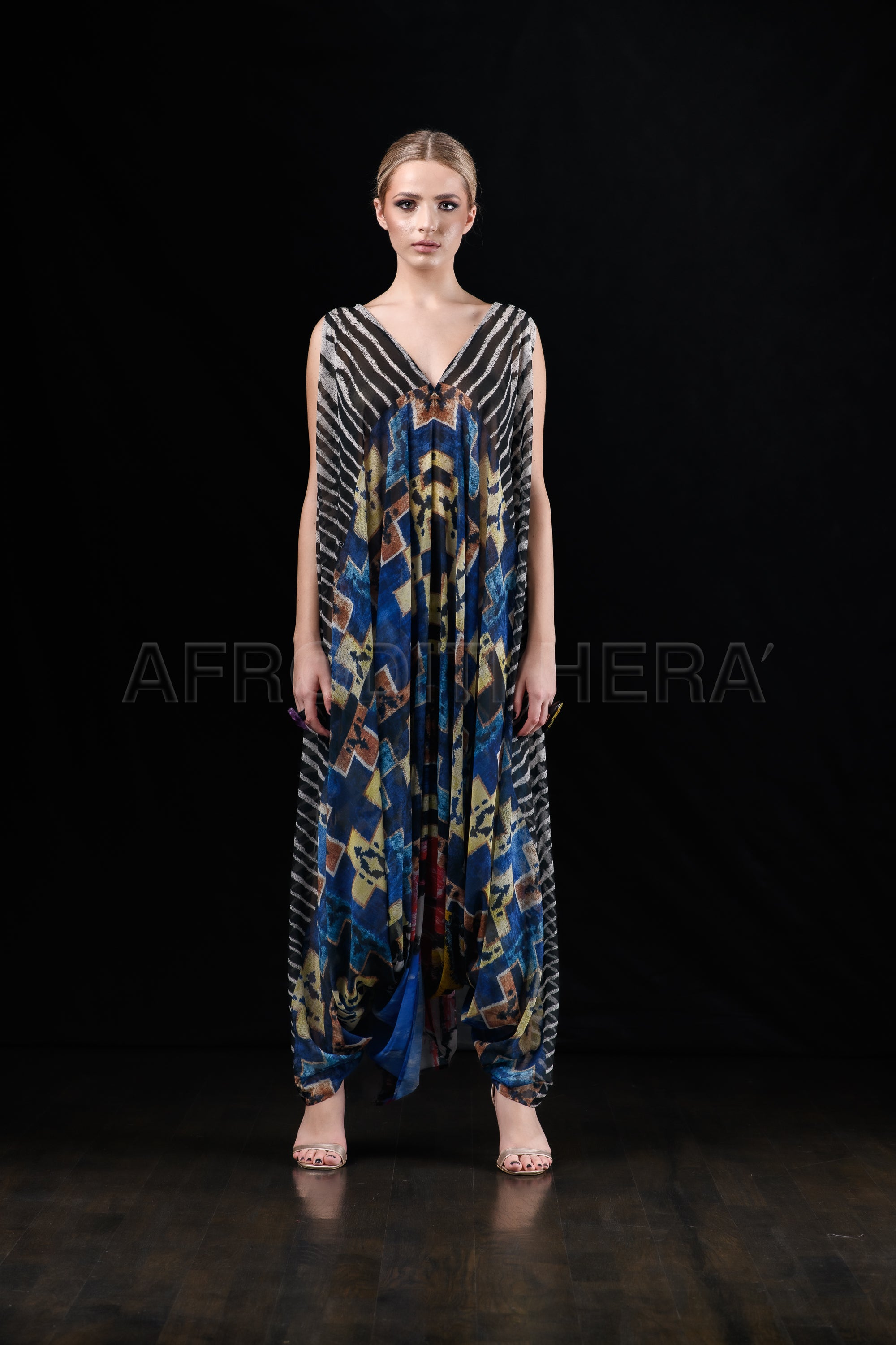 She in the wind - 35 Kaftan Dress