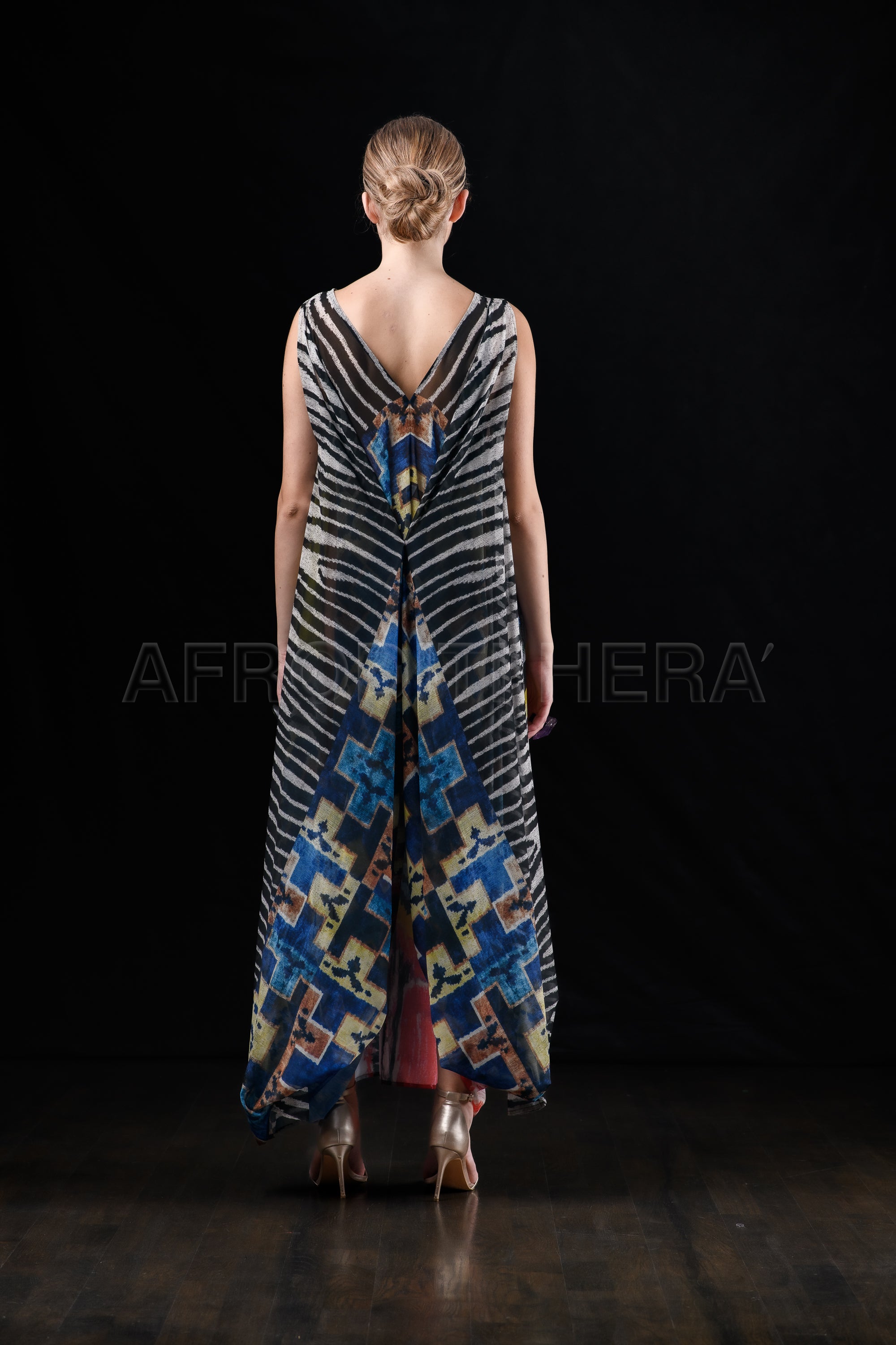 She in the wind - 35 Kaftan Dress
