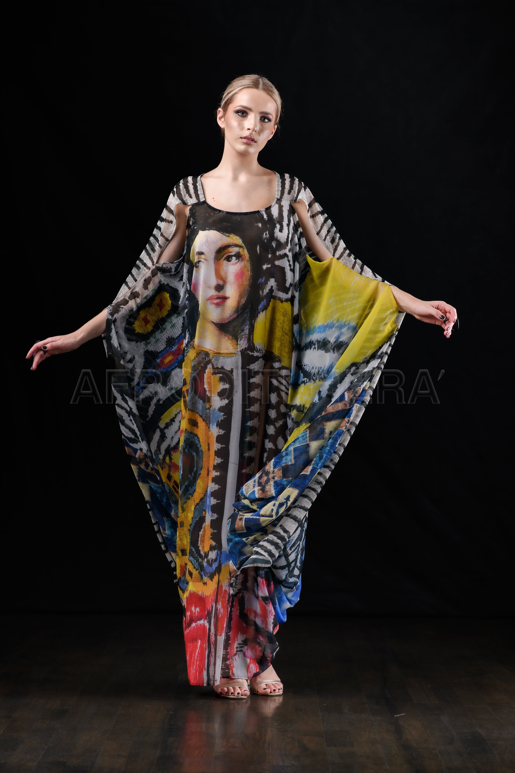 She in the wind - 35 Kaftan Dress