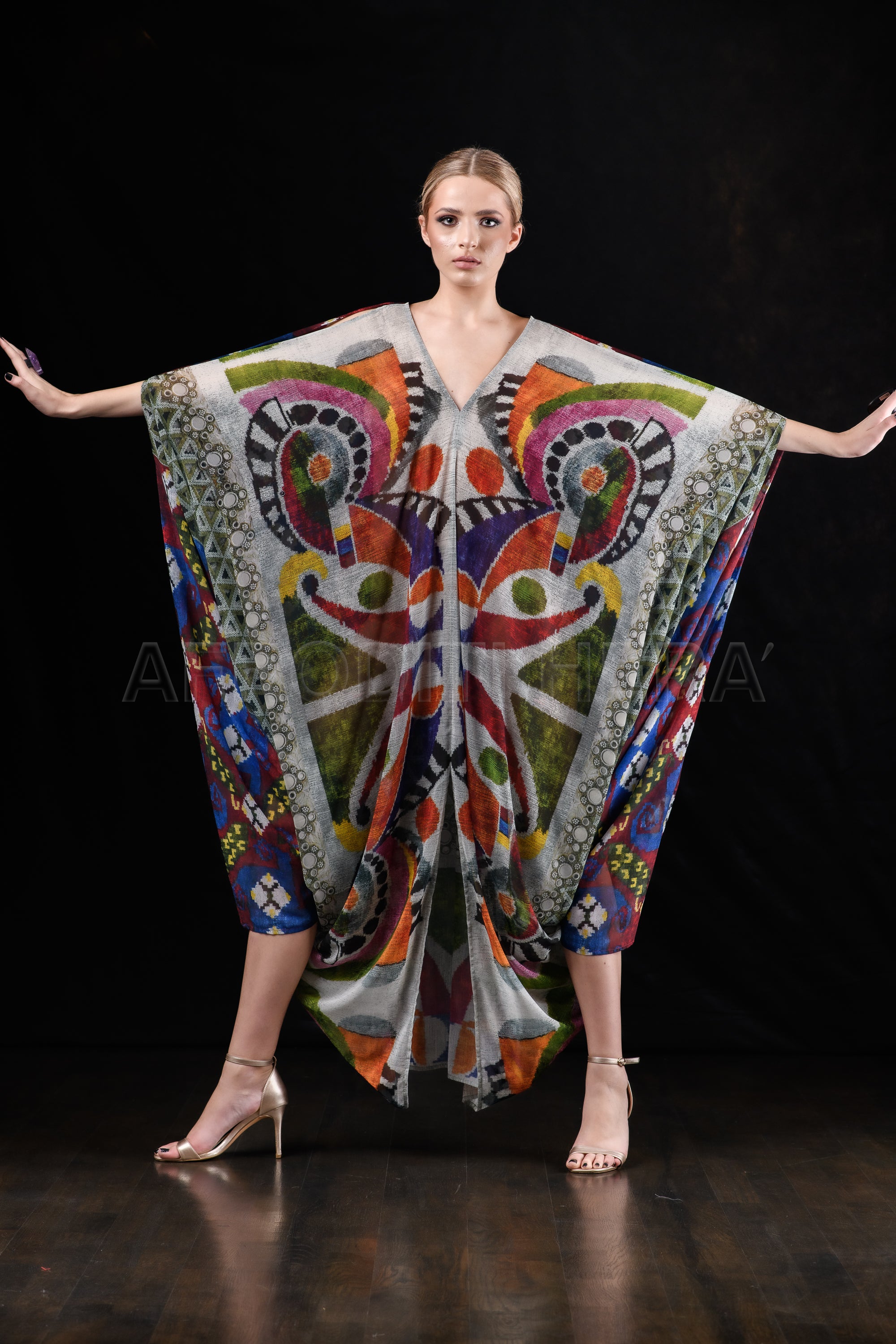 She in the wind - 36 Kaftan Dress