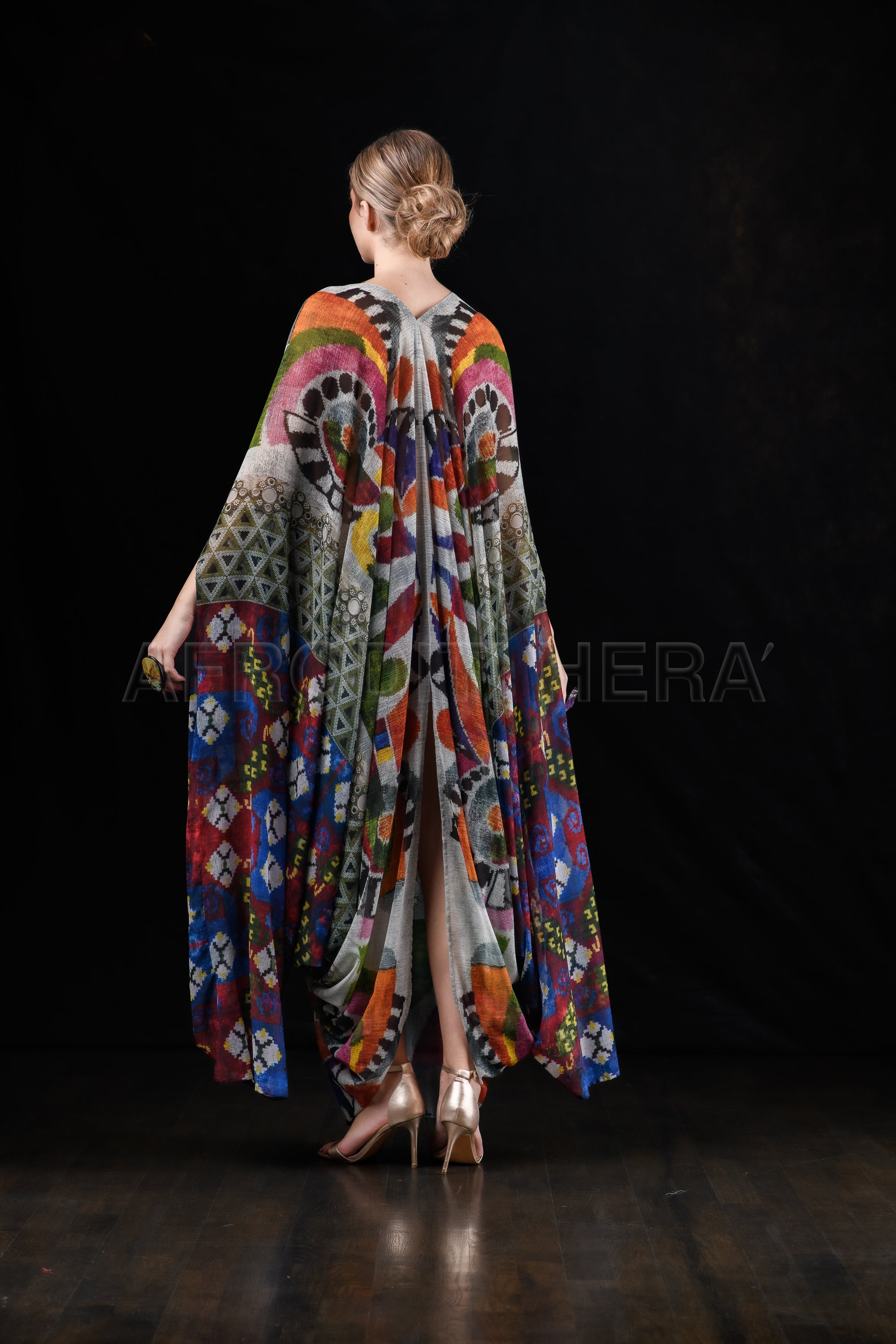 She in the wind - 36 Kaftan Dress