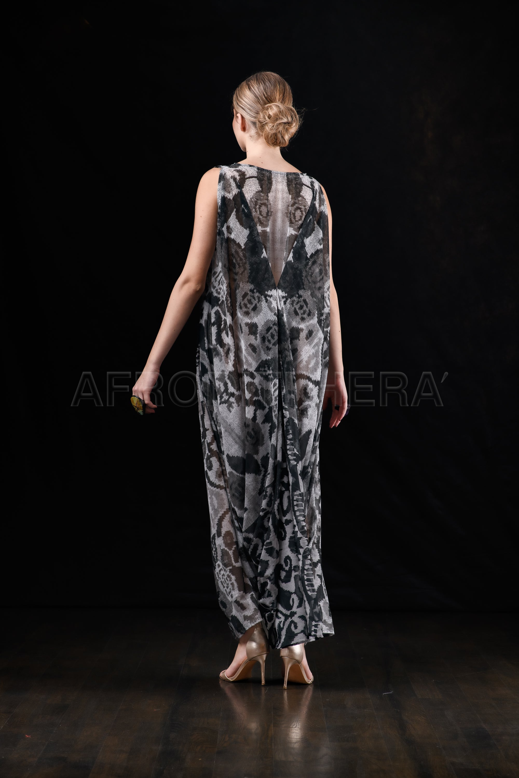 She in the wind - 38 Kaftan Dress