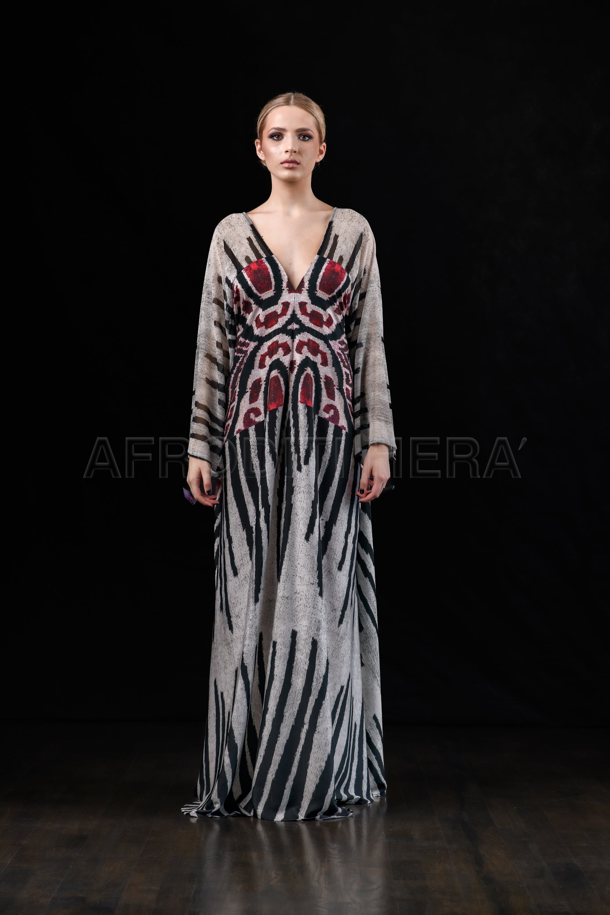 She in the wind - 39 Kaftan Dress