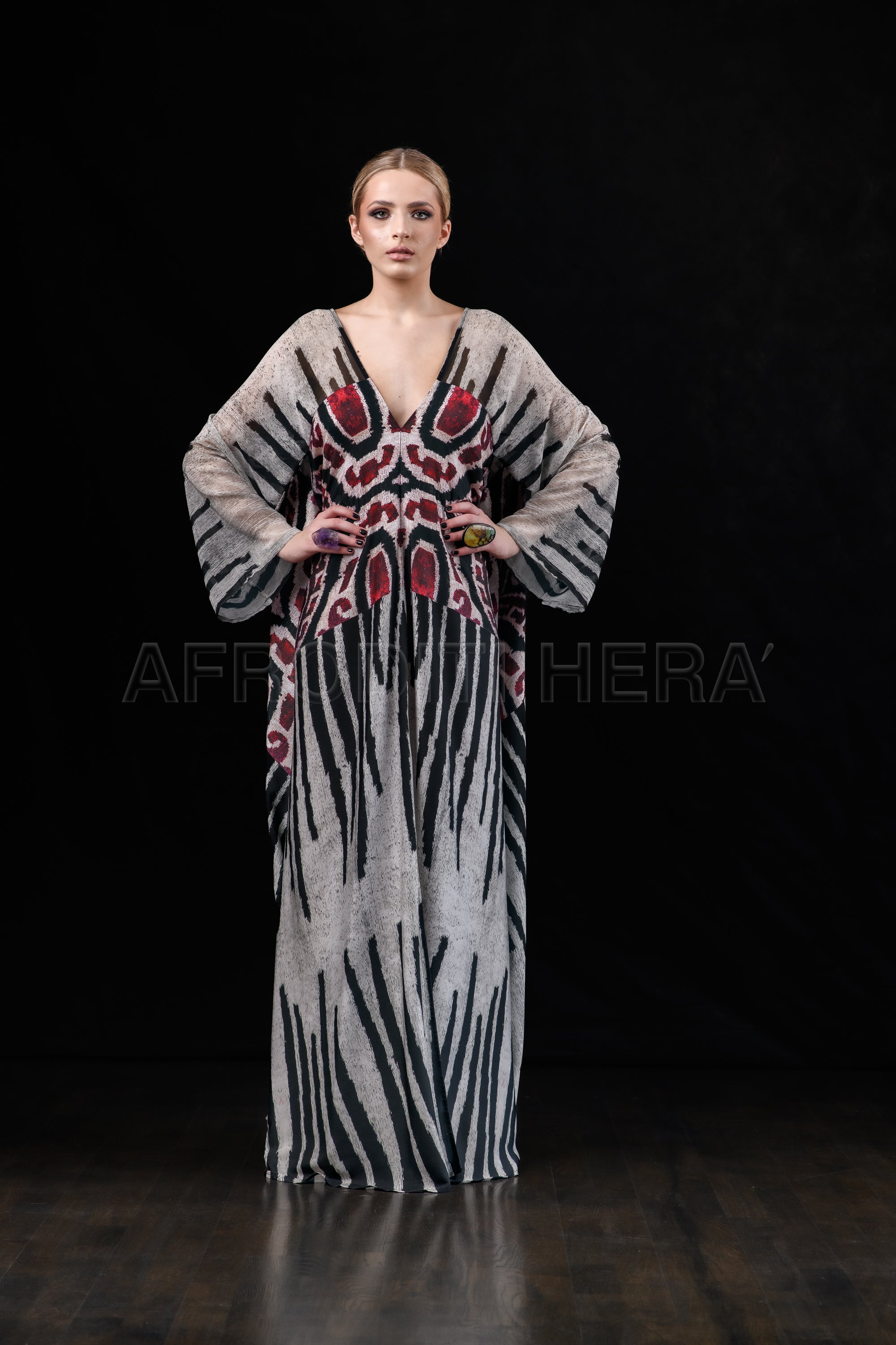 She in the wind - 39 Kaftan Dress