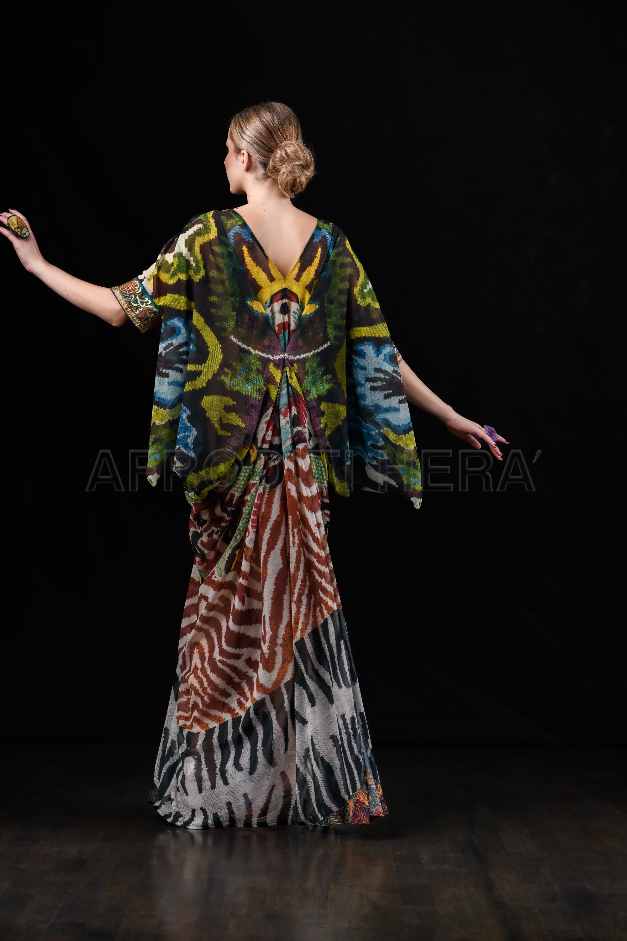 She in the wind - 42 kaftan Dress
