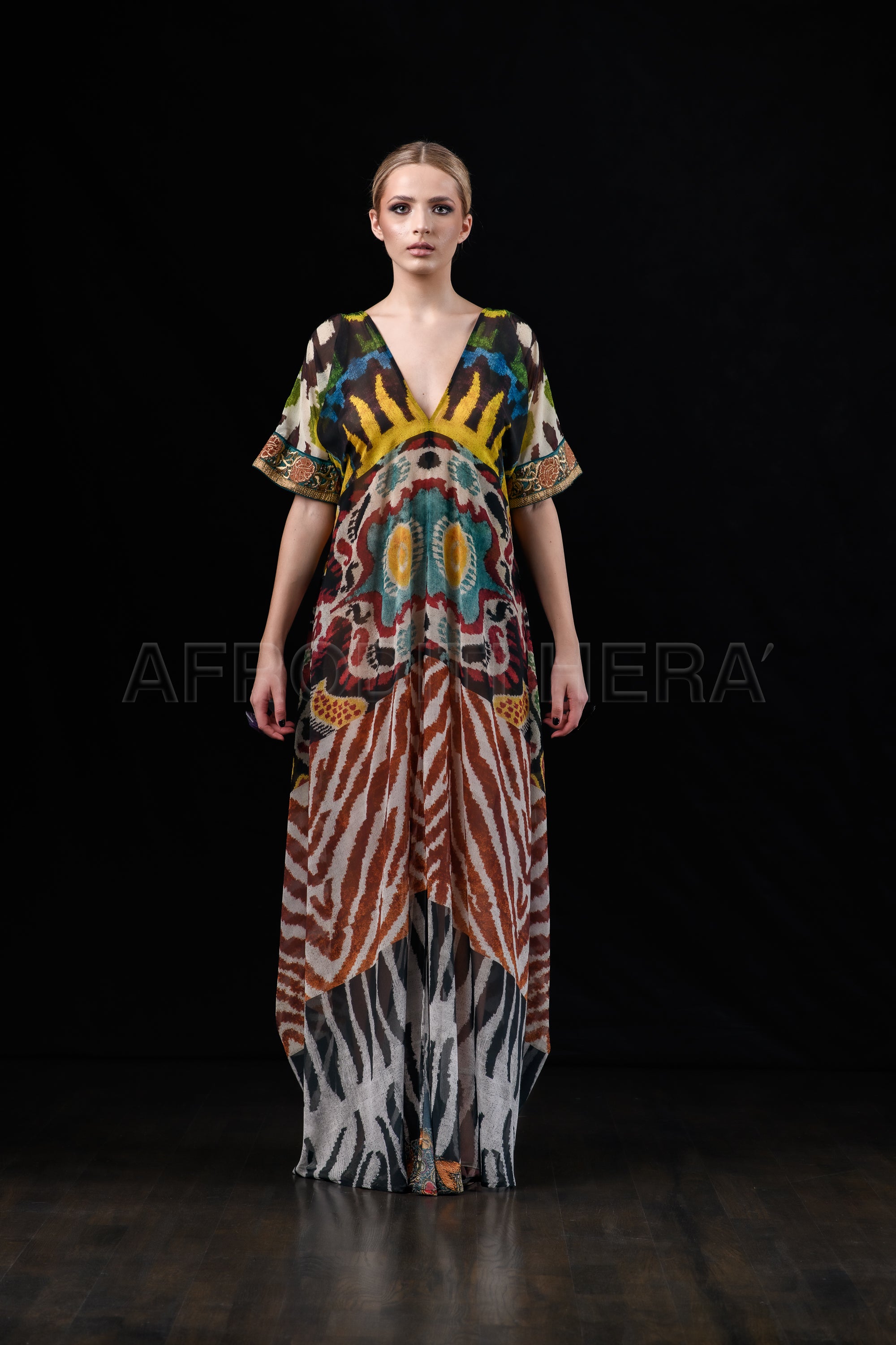 She in the wind - 42 kaftan Dress