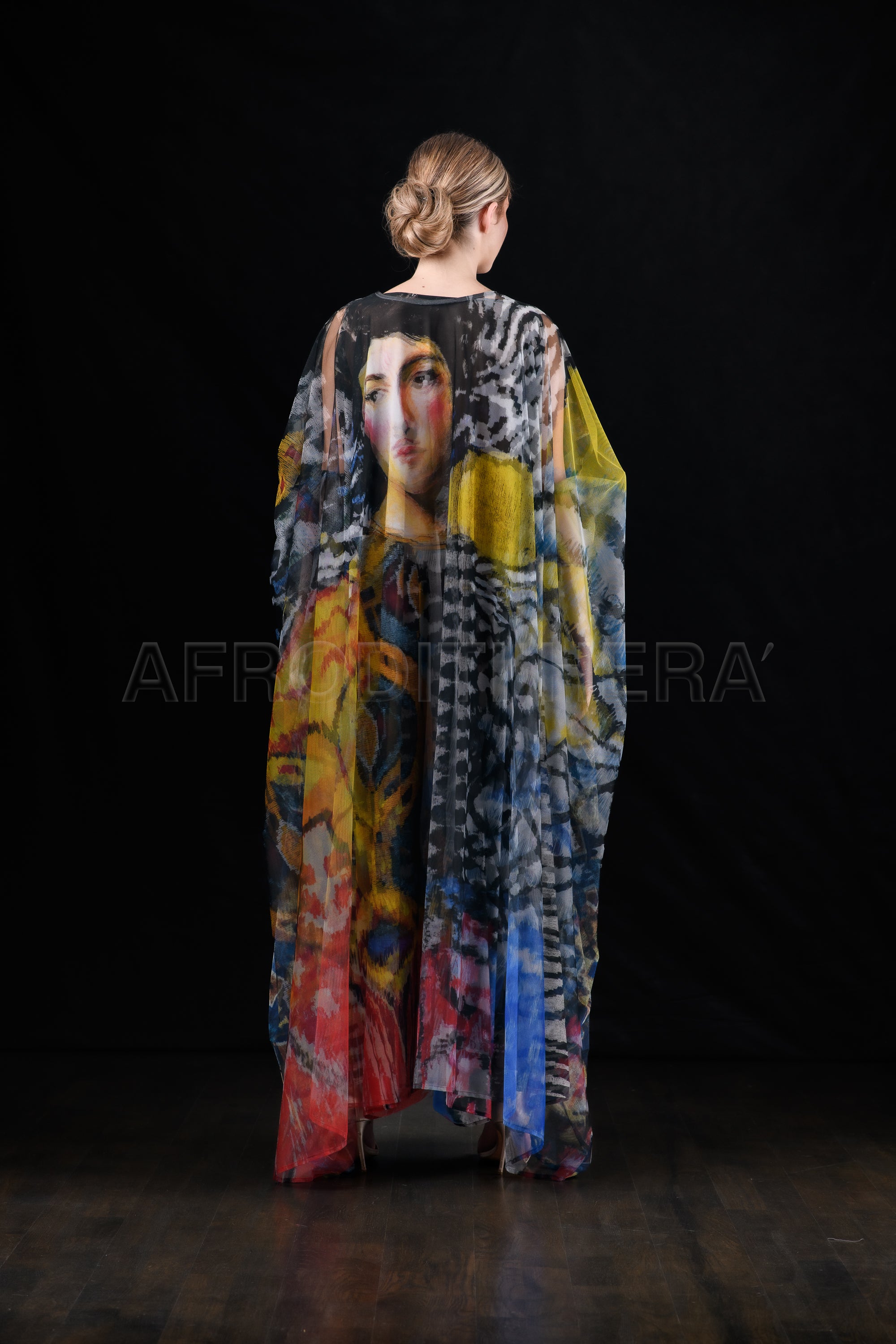 She in the wind - 45 Tulle Tunic