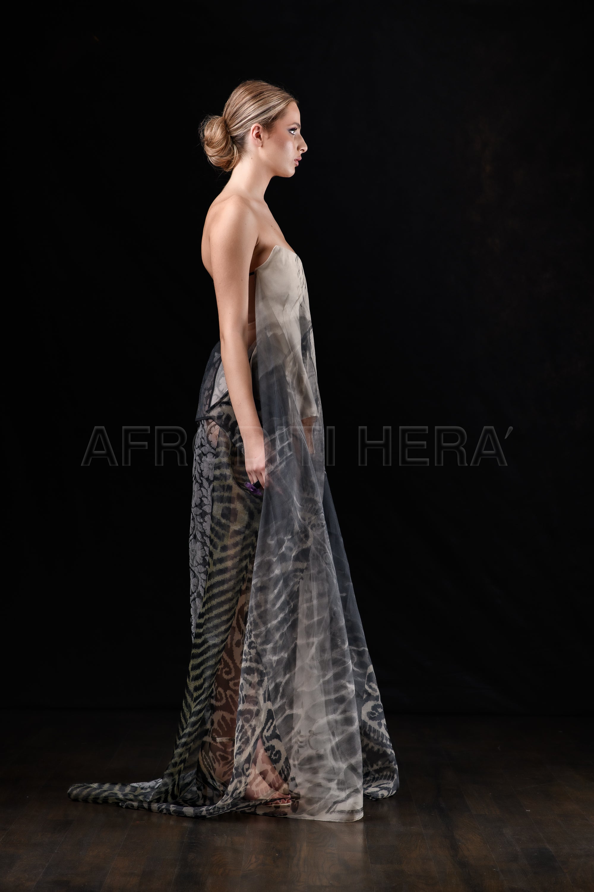 She in the wind - 50 Dress
