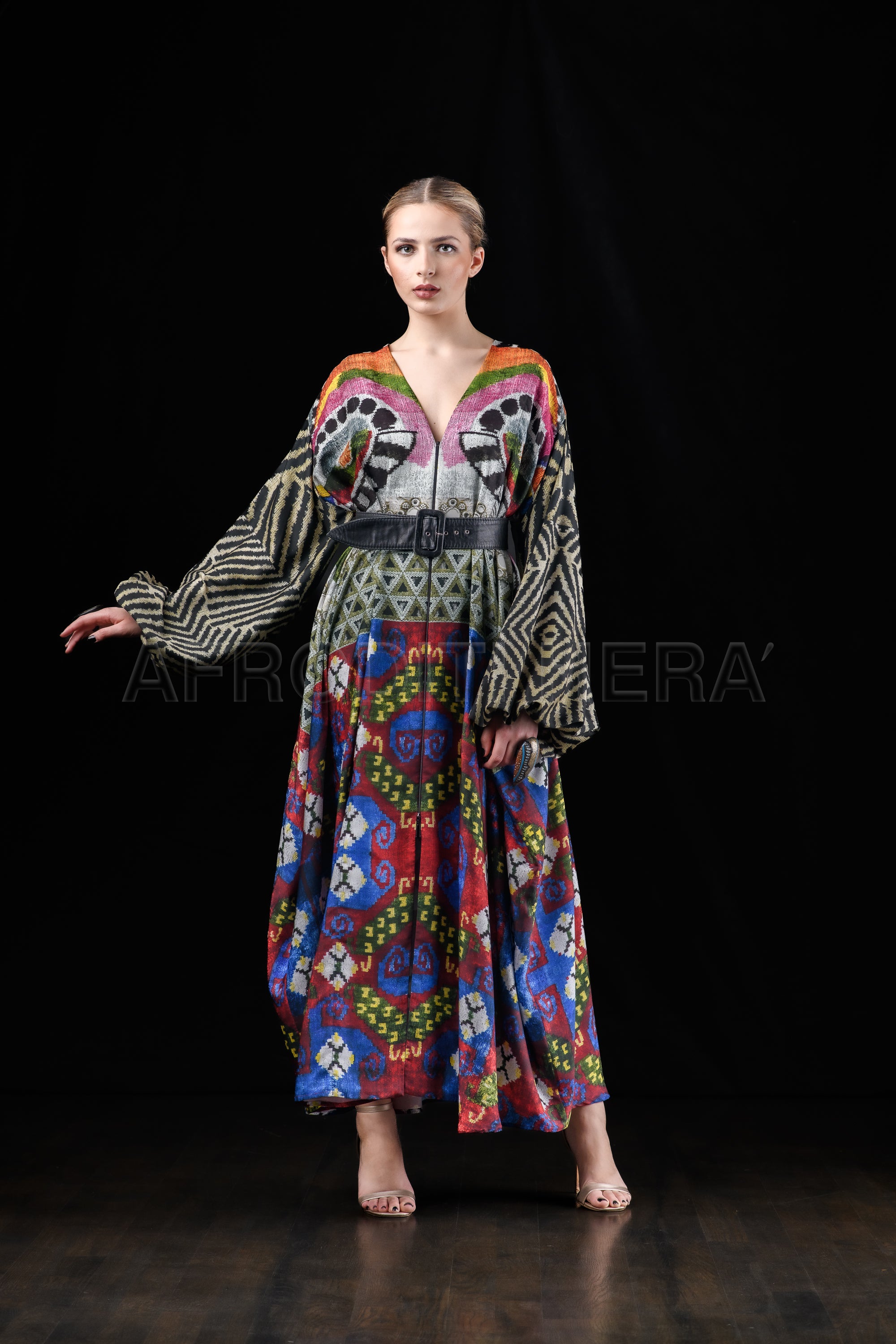 She in the wind - 53 Kimono