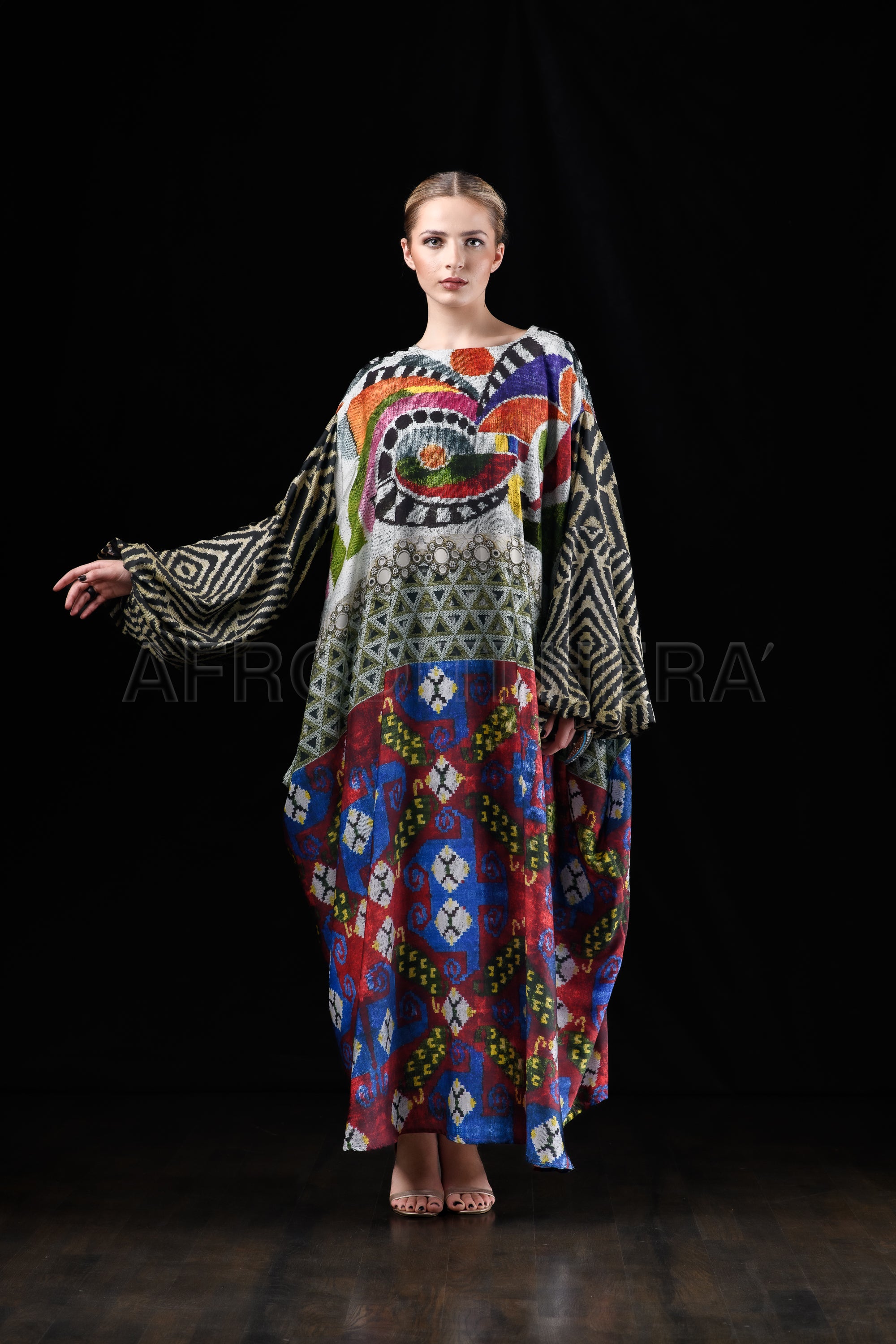 She in the wind - 53 Kimono