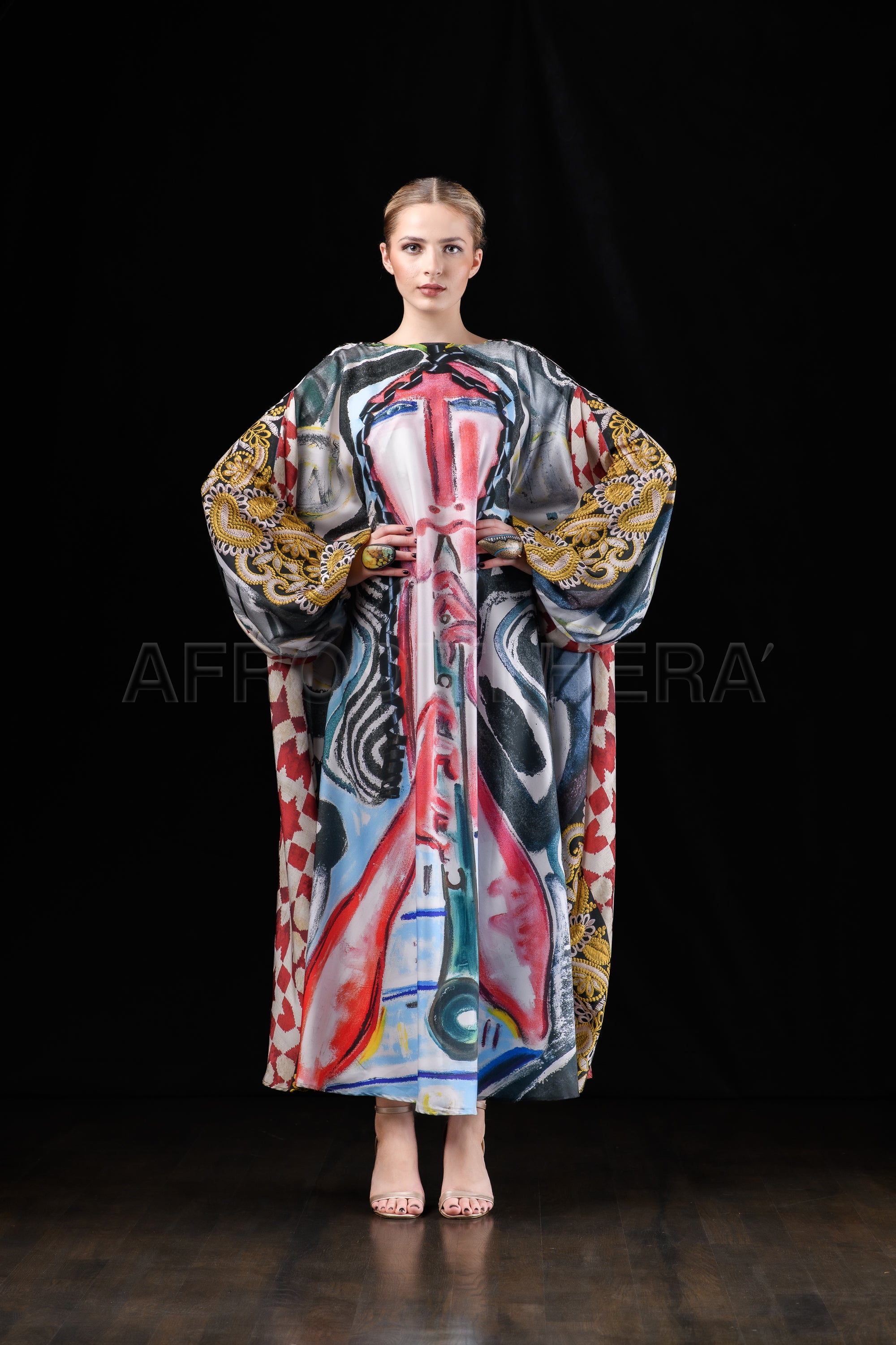 She in the wind - 54 Kimono