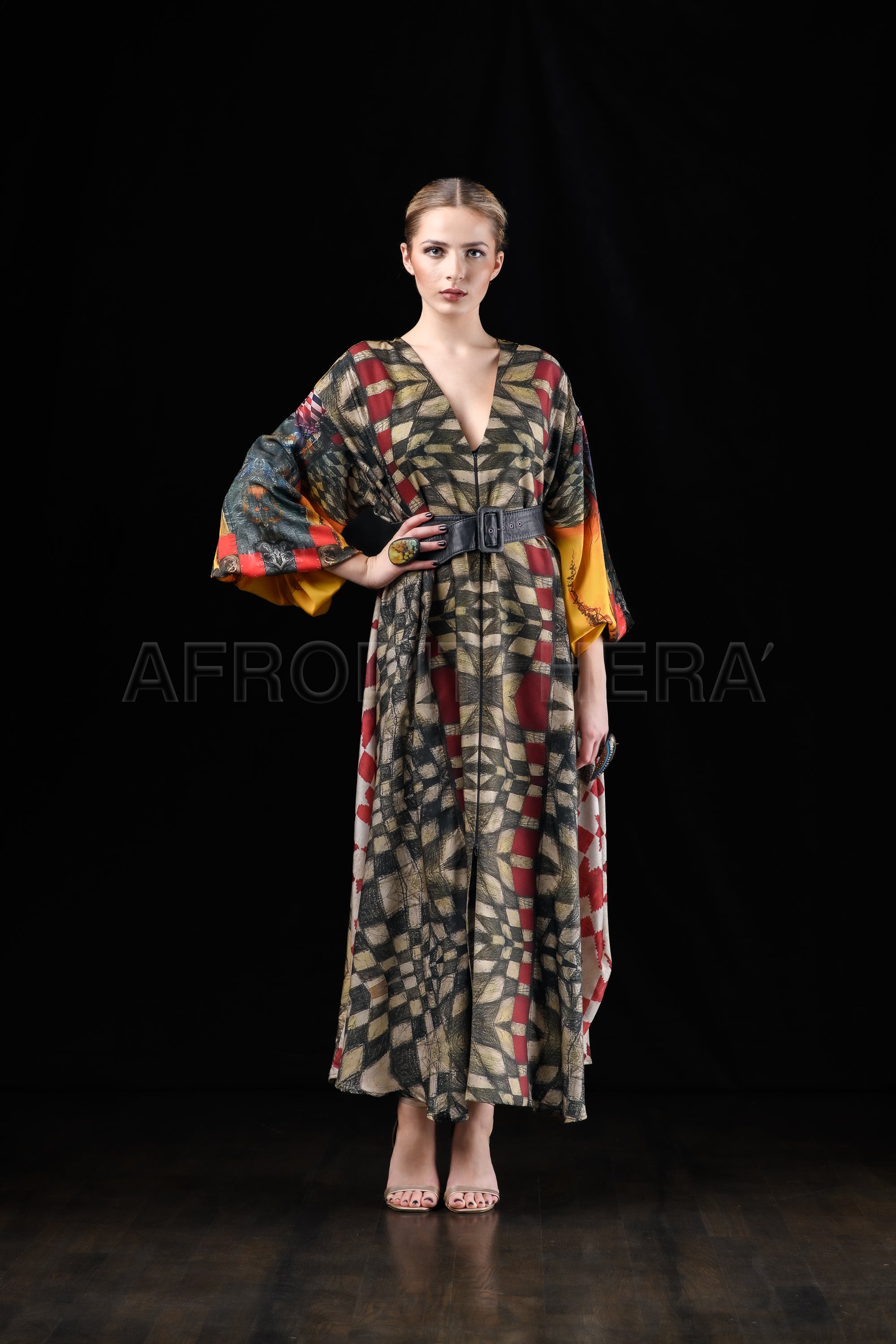 She in the wind - 55 Kimono