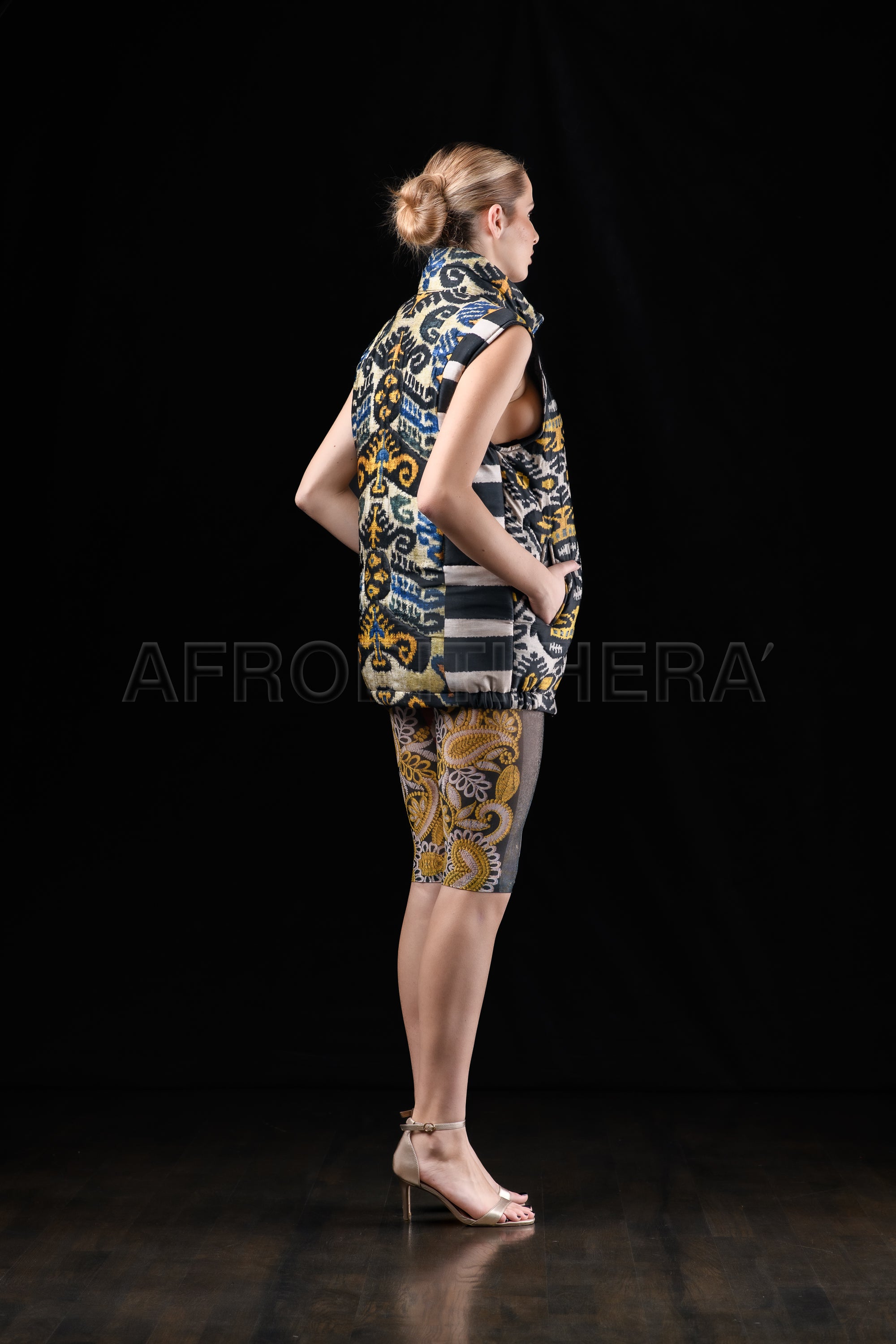 She in the wind - 58A Kimono