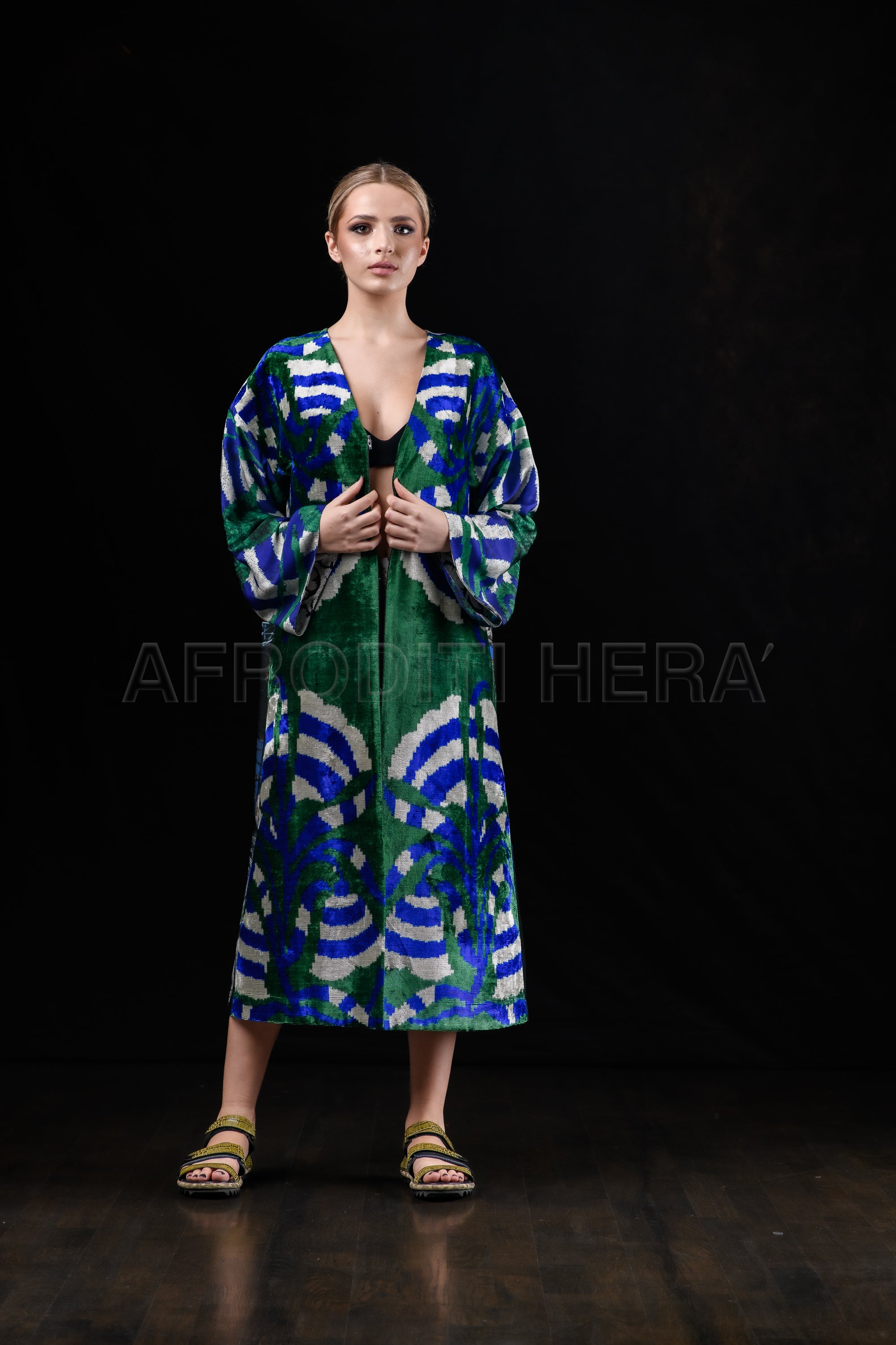 She in the wind - 61 Kimono
